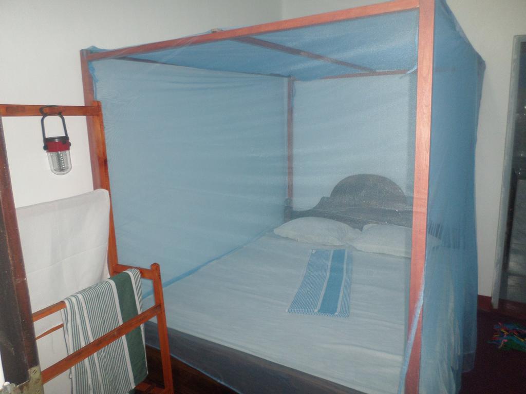 Grand Villa Mirissa Room photo